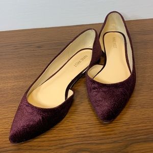 Nine West ByeBye Maroon Velvet Pointed Toe Flats